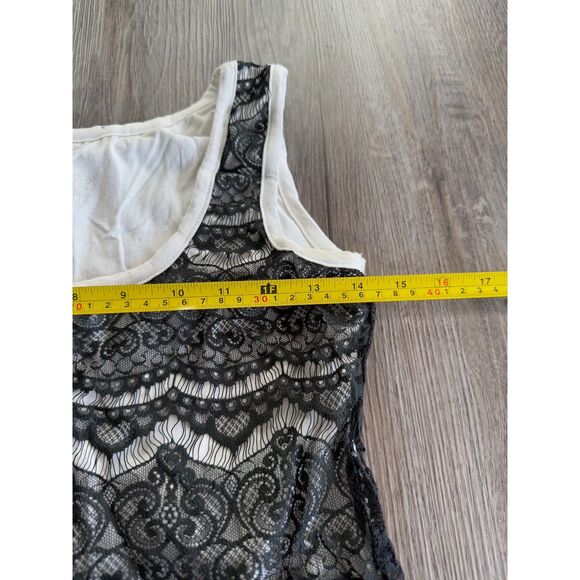 Grunge Y2K Lace Layered Tank - Picture 4 of 5